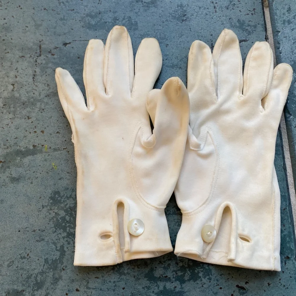 Vintage Women's White Gloves - Three Pairs